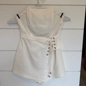 Joyce side lace romper